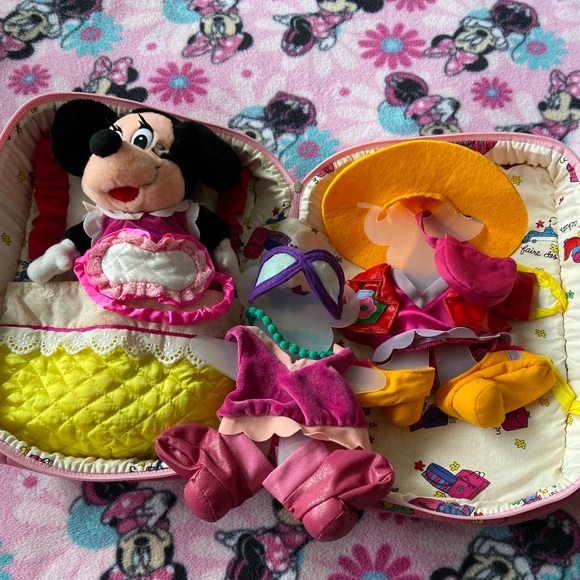 Oh La La Minnie - Picture 3 of 6